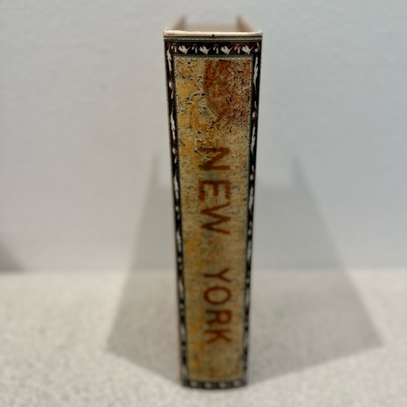 Wooden Storage/Decor Book - Picture 5 of 9